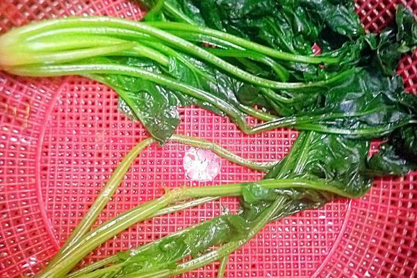 肉末菠菜的做法图解6