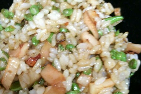 鱿鱼炒饭的做法图解4
