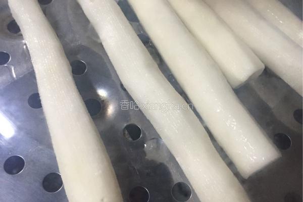 糖桂花桑葚果酱山药泥的做法图解3