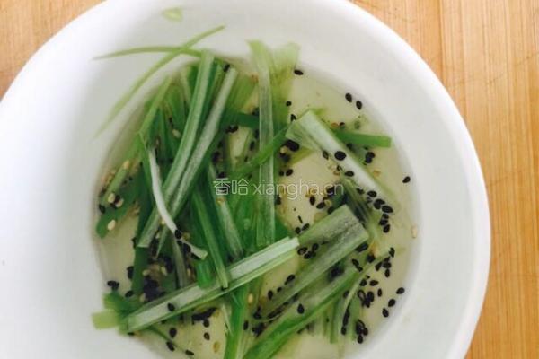 凉拌干豆腐的做法图解1