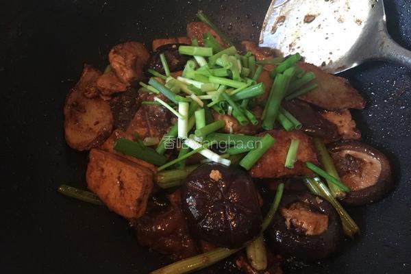 酱牛肉烧豆腐时蔬的做法图解8