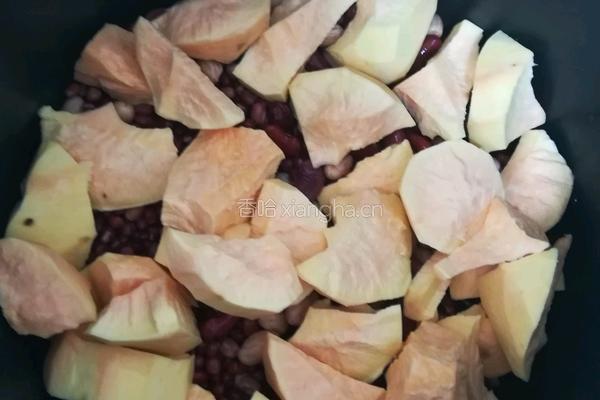红薯豆沙包的做法图解2