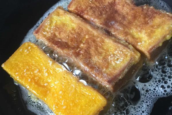 鸡蛋裹吐司的做法图解4