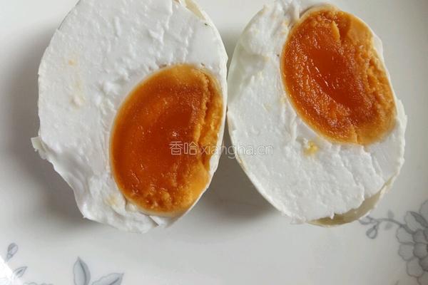 腌鸭蛋的做法图解5