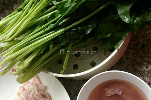 五花肉猪肝炒菠菜的做法图解3