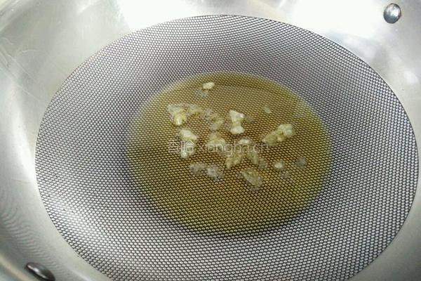 毛豆米烧排骨的做法图解3
