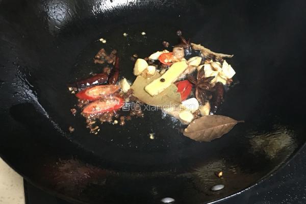 香辣小龙虾的做法图解2