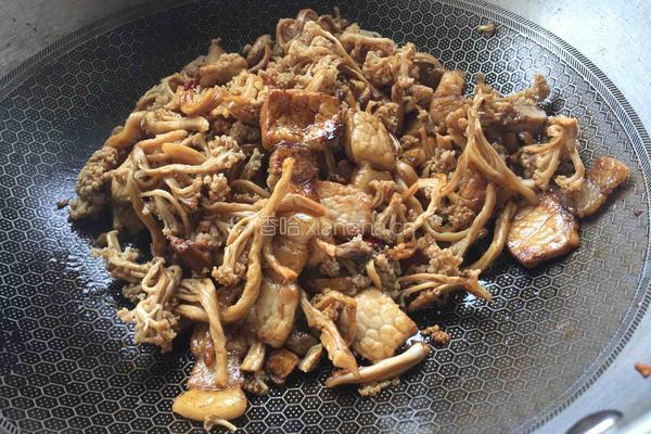 花菜干烧肉的做法图解7