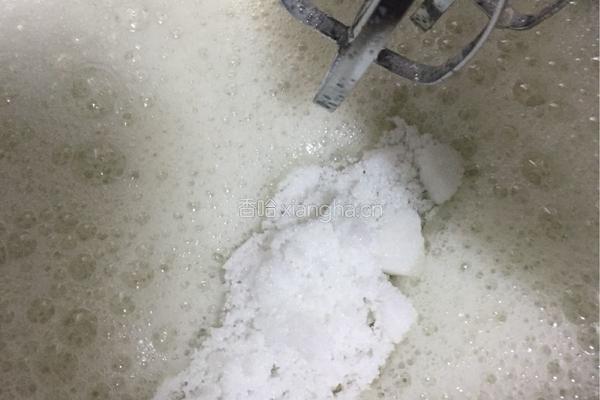 瓦萨林可可戚风蛋糕的做法图解9