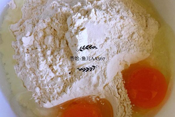 鸭蛋面的做法图解1