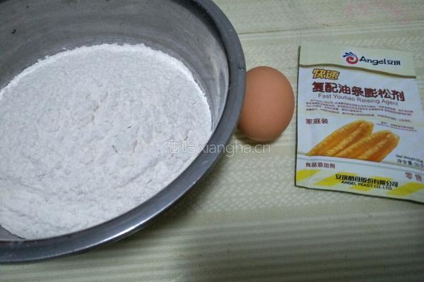 泡泡小油条的做法图解1