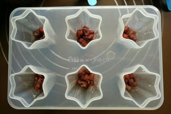 牛奶红豆冰棍的做法图解5