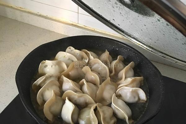 煎饺的做法图解8
