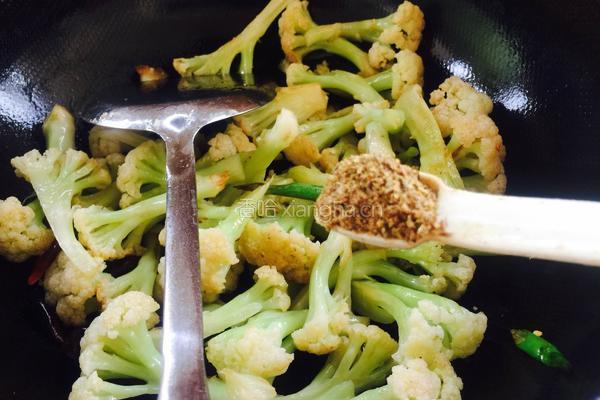 干煸孜然菜花的做法图解9