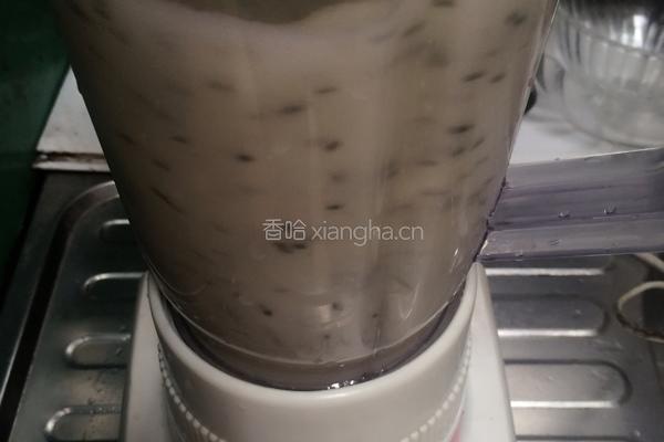 火龙果苹果汁的做法图解3