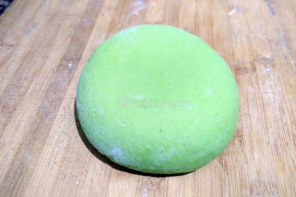 菠菜手擀面的做法图解4