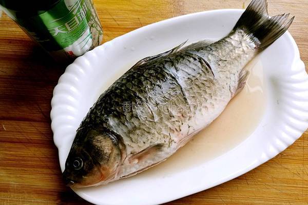 清蒸鲫鱼灌肉的做法图解9
