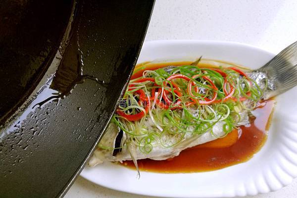 清蒸鲫鱼灌肉的做法图解19