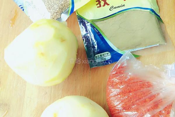 香辣狼牙土豆条的做法图解1