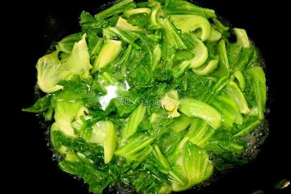 蒜蓉芥菜的做法图解3