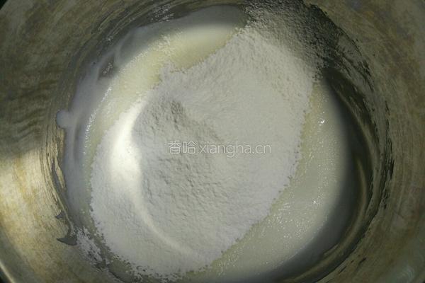 酸奶戚风蛋糕(后蛋法)的做法图解5