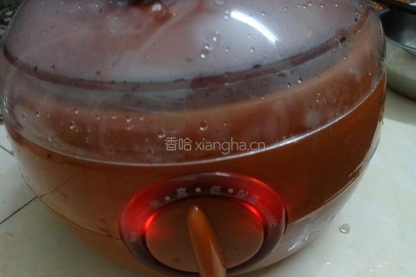 银耳莲子红枣羹的做法图解9