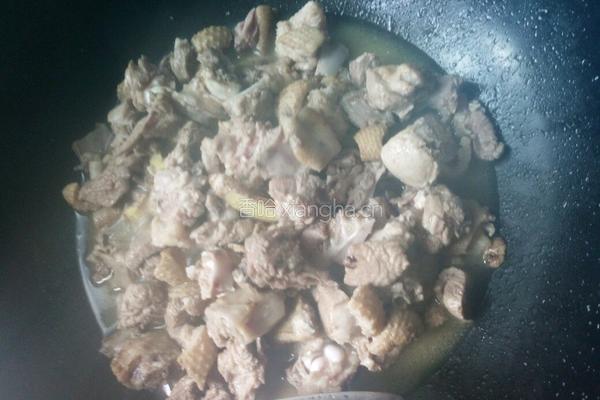 长参炖鸭肉的做法图解6