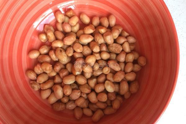 香酥花生米的做法图解2