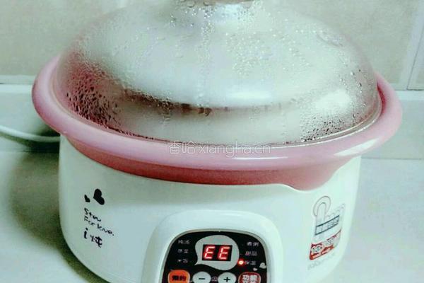 薏豆芡实莲子粥的做法图解9