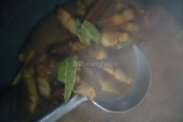 红烧肉炖土豆的做法图解4