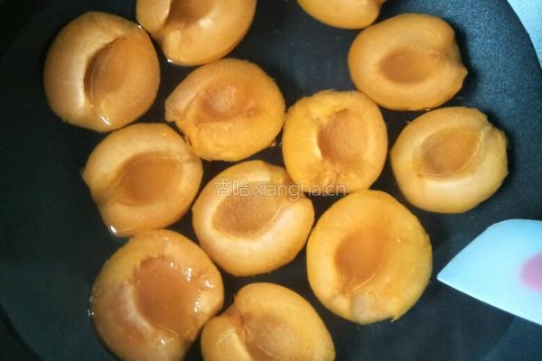 冰糖杏子罐头的做法图解6