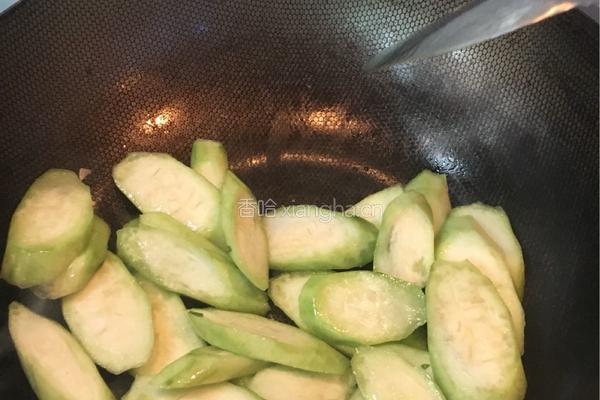 丝瓜平菇素汤的做法图解5