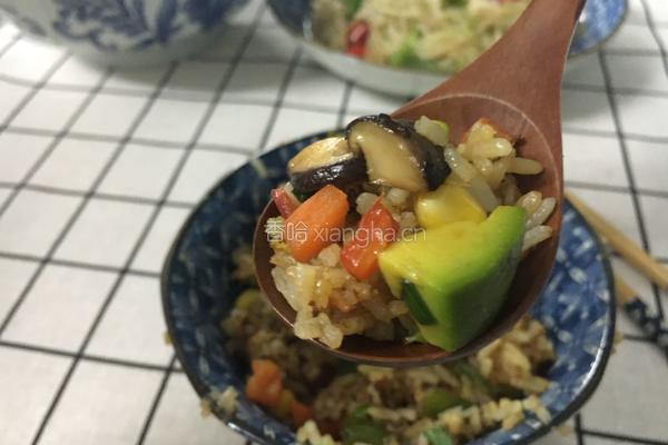 牛油果之杂果蔬炒饭