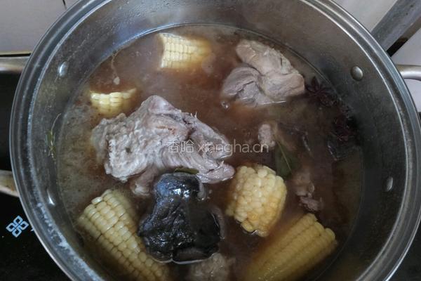 炖大棒子骨的做法图解7