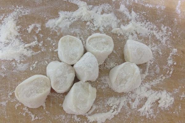 牛肉内脂豆腐小笼包的做法图解7