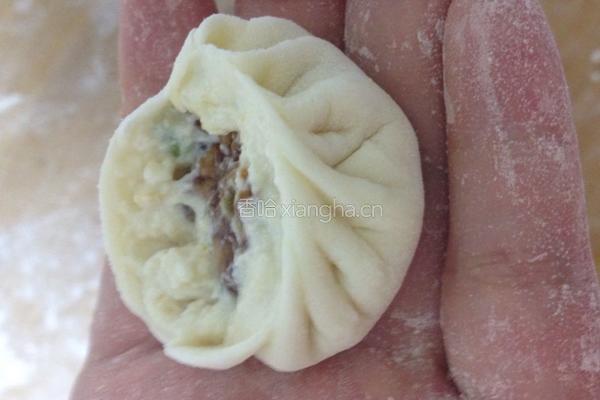 牛肉内脂豆腐小笼包的做法图解11