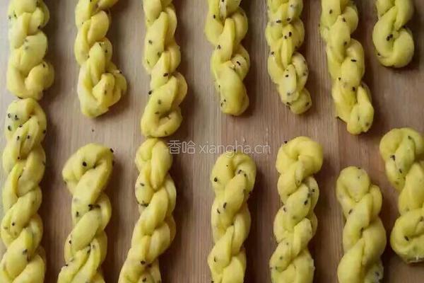 香酥小麻花的做法图解5