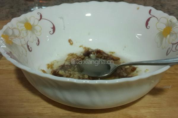 蛤蜊鲜虾煲的做法图解1