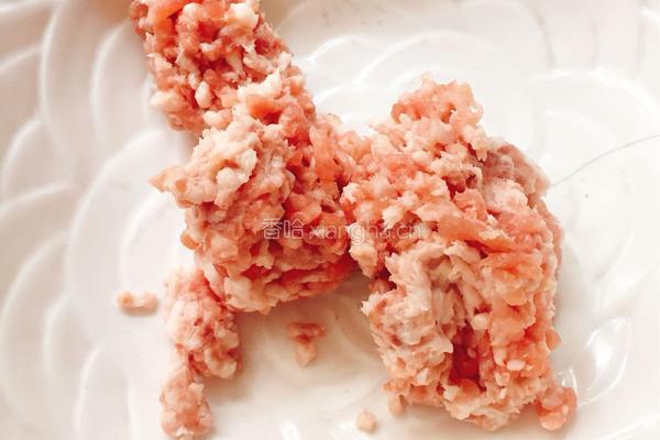 土豆泥肉末馅的做法图解1