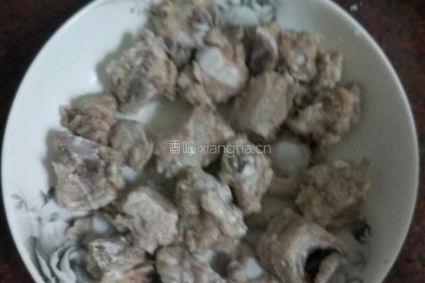 酸甜排骨的做法图解2