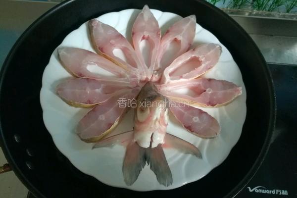 孔雀开屏鱼的做法图解5