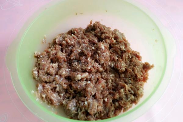 香菇猪肉锅烙的做法图解3