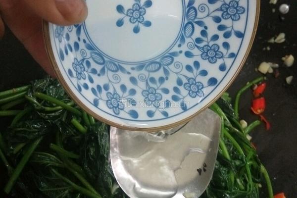 蒜香红薯叶的做法图解7