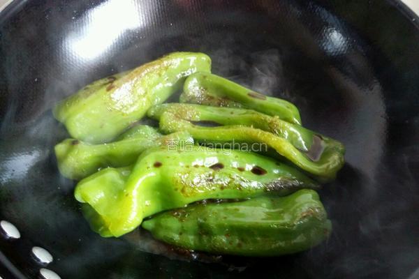 虎皮青椒的做法图解4