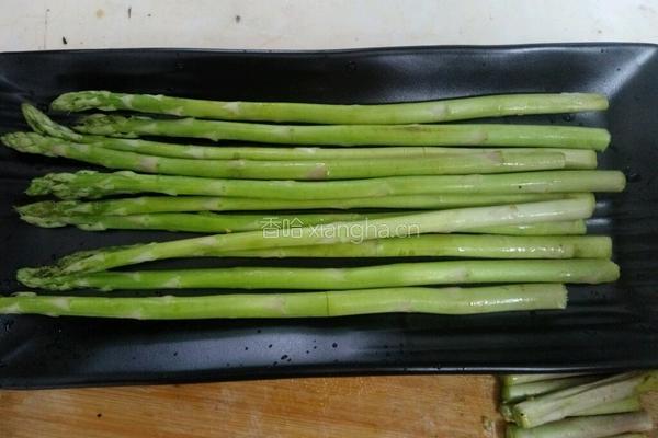 芦笋拌碎肉的做法图解4