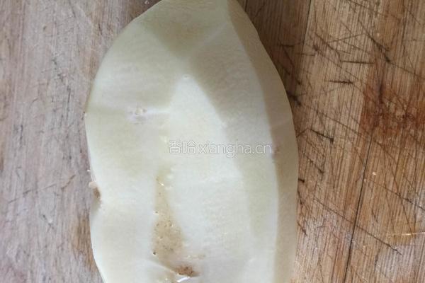 青椒土豆丝的做法图解1