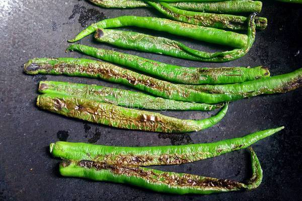 虎皮青椒的做法图解3