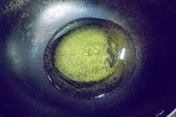 炸酥肉的做法图解6