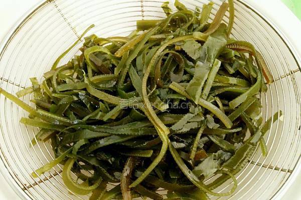 凉拌海带丝的做法图解3