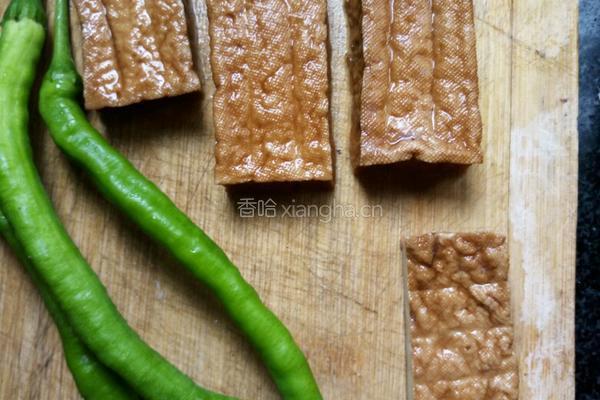炒豆腐丝的做法图解1